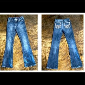 Girls Wrangler boot cut medium wash - size 14 slim. Worn once.